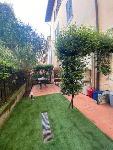 Duomo26 Boutique Apartment Desenzano del Garda Zewnętrze zdjęcie